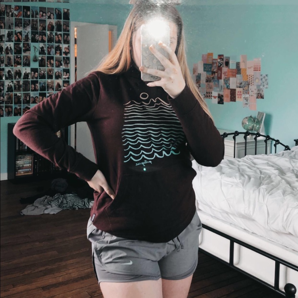 ✰ worn once patagonia hoodie ✰